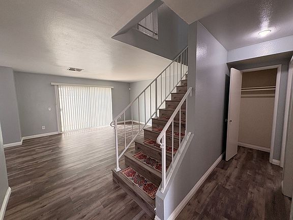 4th image of 131 Alpine Ct