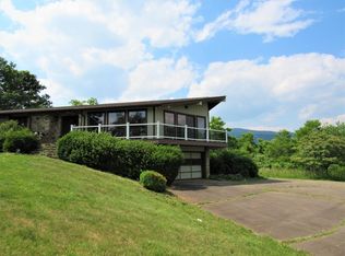 560 Eagle Rock Rd, Independence, VA 24348