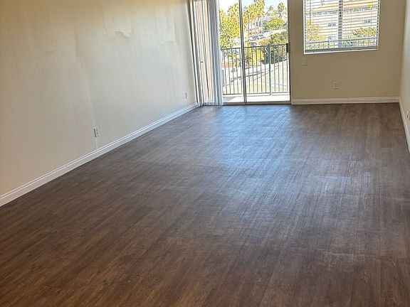 5th image of 959 Felspar St APT 3C