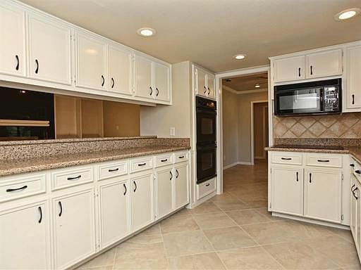 3rd image of 10701 Mourning Dove Dr