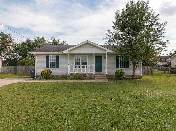 1013 Bush Ave, Oak Grove, KY 42262