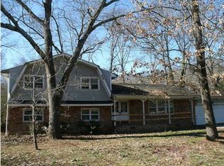 4703 Wildwood Dr, Hixson, TN 37343