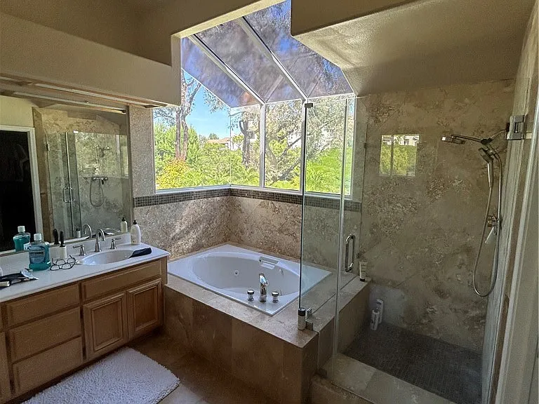 1046 S Mountcrest Ct — Photo 13