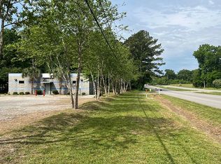 9331 Garners Ferry Rd, Hopkins, SC 29061