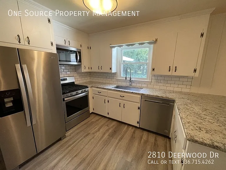 2810 Deerwood Dr — Photo 11