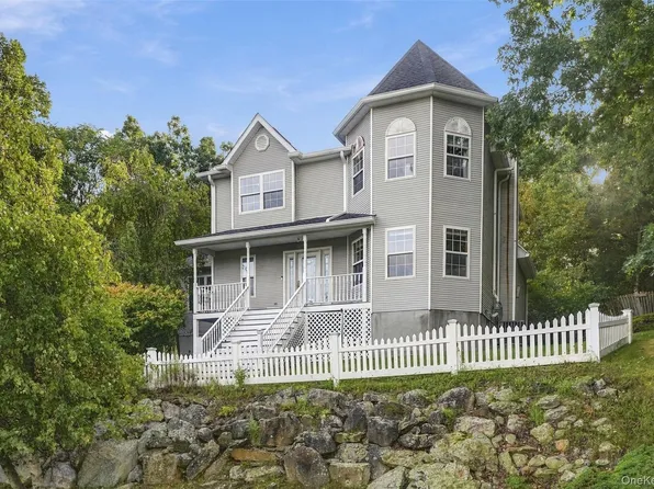 16 Cambridge Circle, Monroe, NY 10950