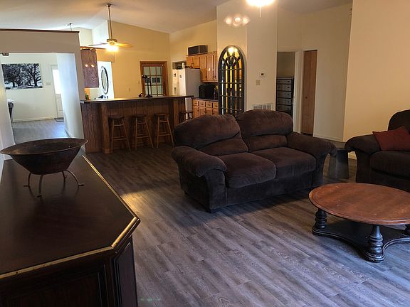 2nd image of 213 Impala Dr
