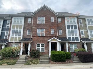 2013 Summerhouse Rd, Cary, NC 27519