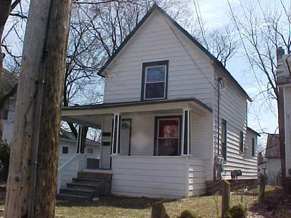 606 Baker St #1/2, Lansing, MI 48910