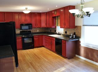 1101 Edinburgh Ct, Jamestown, NC 27282