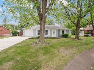 1908 Versailles Dr, Kokomo, IN 46902