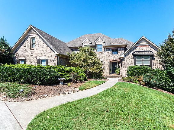 2nd image of 933 Hayslope Dr