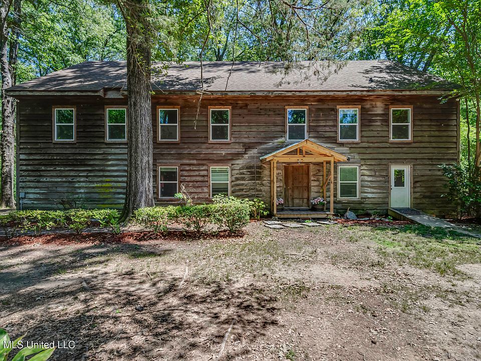 1st image of 214 Parks Rd