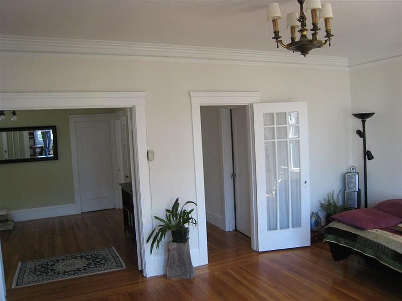 1st image of 467 8th Ave APT 3
