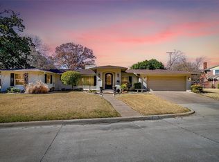 2608 Hartwood Dr, Fort Worth, TX 76109