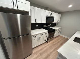 911-913 S Miller St #911-G, Chicago, IL 60607