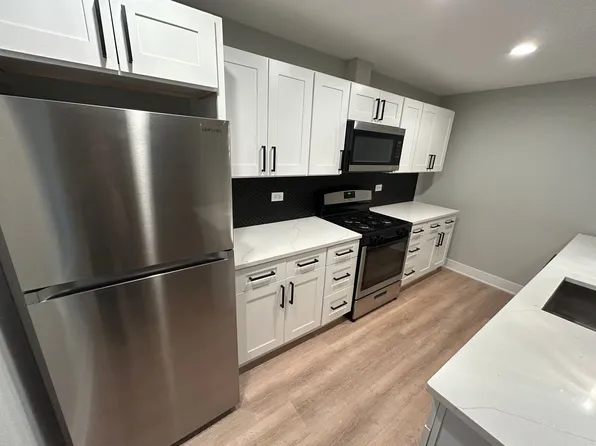 911-913 South Miller Street, 911-913 S Miller St #911-G, Chicago, IL 60607