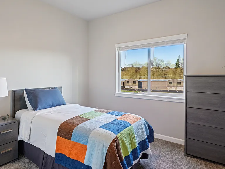 Tahoma Terrace Apartments — Photo 68