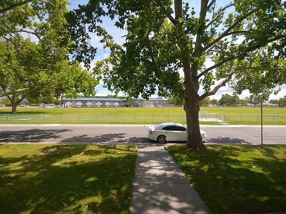 2nd image of 501 Cullum Ave #501