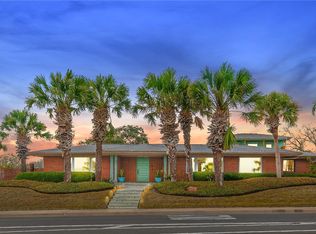 2011 Ocean Dr, Corpus Christi, TX 78404