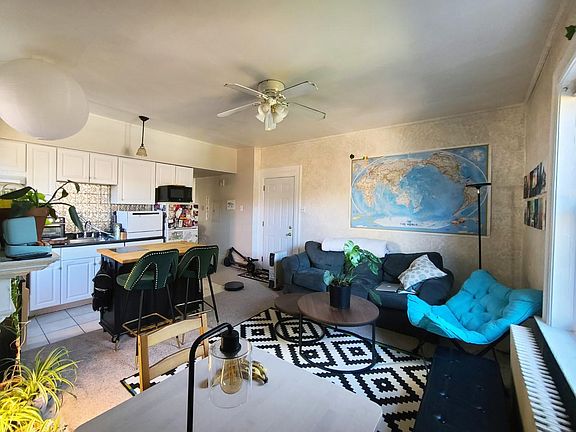 Livingroom 3