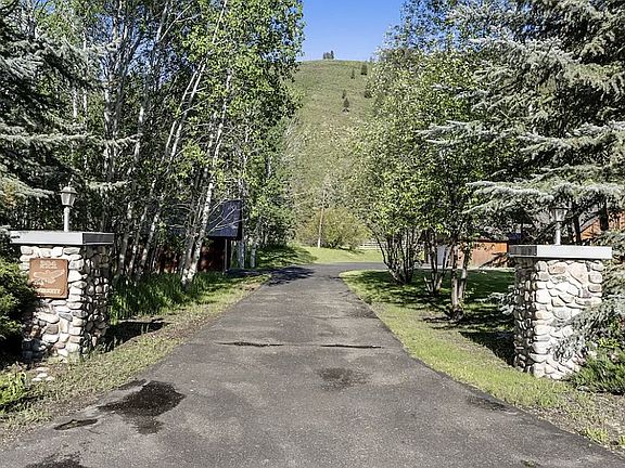 Main Entrance from Rd