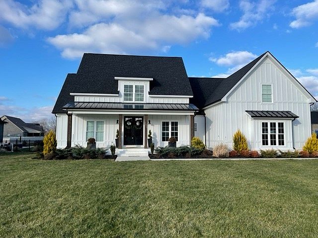1st image of 7204 Pembrooke Farms Dr