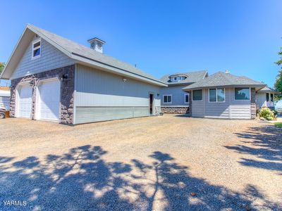 12826 Douglas Rd, Yakima, WA, 98908