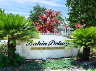 1060 Crystal Way APT 104, Delray Beach, FL 33444