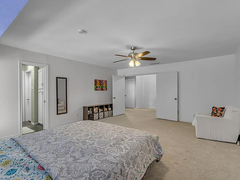 6433 Southpoint Dr — Photo 16