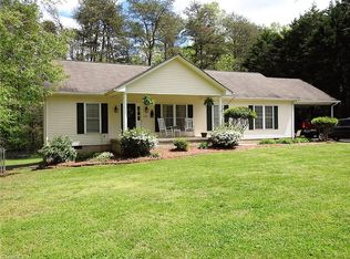 130 Yorkfield Dr, Elkin, NC 28621