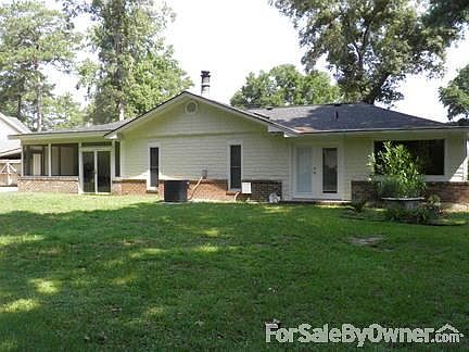 Rear of House
						:
						Has screened porch and rear bonus room