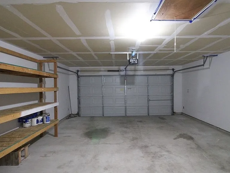 4402 Texas Rangers Dr — Photo 6