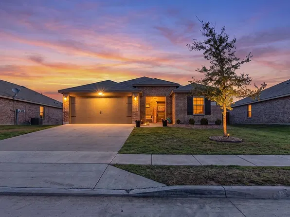 1303 Bushel Dr, Royse City, TX 75189
