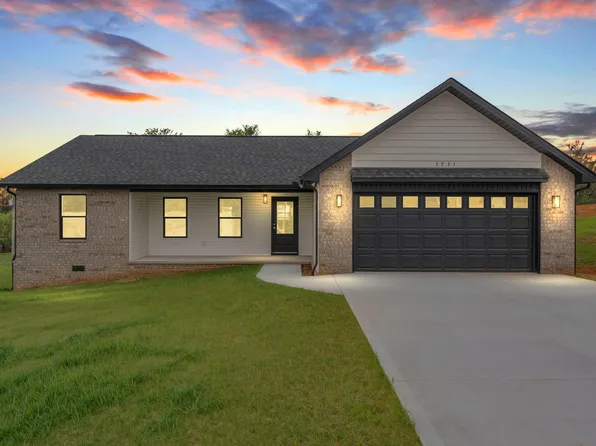 3731 Hardwood Rd, Kodak, TN 37764