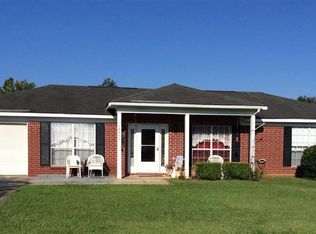 18940 Dalewood Cir, Robertsdale, AL 36567