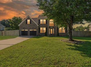 2150 Docking Post Dr, Chesapeake, VA 23323