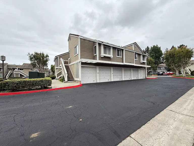 34 Rambling Ln — Photo 10
