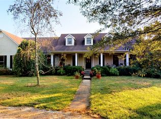 126 Sterling Dr, Georgetown, KY 40324