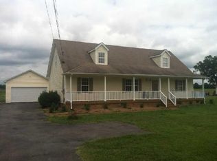 1300 Forrest Trace Dr, Lewisburg, TN 37091