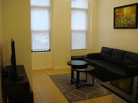 Rented by Smart City Real Estate LLC | media 40