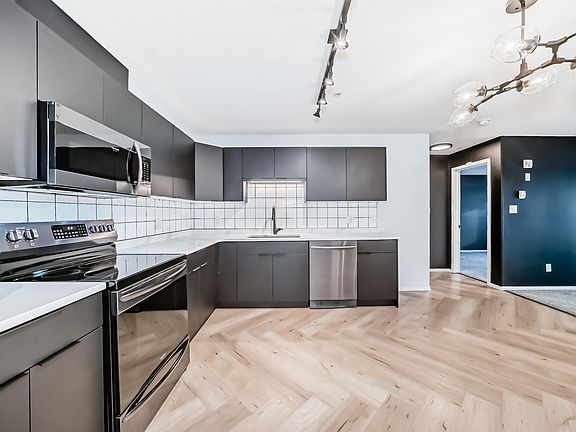 4th image of 592 Hooke Rd NW #320