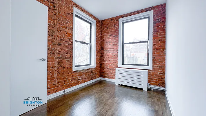 Rented by Brighton Management | media 6