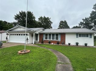 810 Sherwood Dr, Bismarck, MO 63624