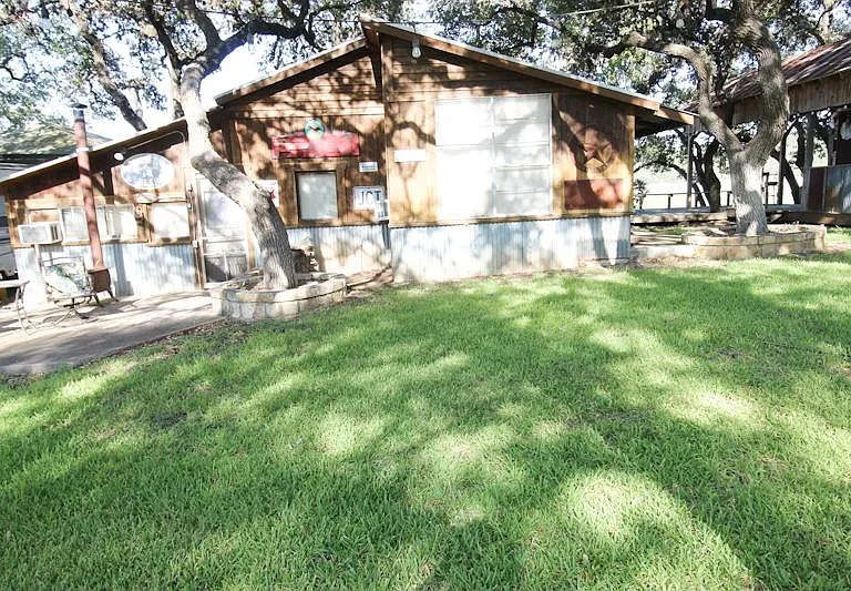 955 Faurie Rd #CABIN — Photo 1