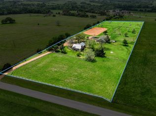 6055 Cedar Hill Rd, Brenham, TX 77833