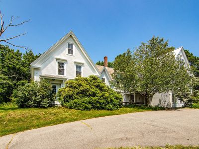 121 Pleasant Street, Blue Hill, ME, 04614