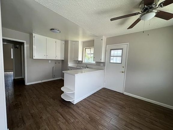 4th image of 5136 Live Oak St