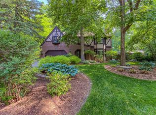 370 Green Acres Dr, Waterloo, ON N2K 1Z1