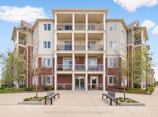 80 Aspen Springs Dr Unit 111, Clarington, ON L1C 0V4